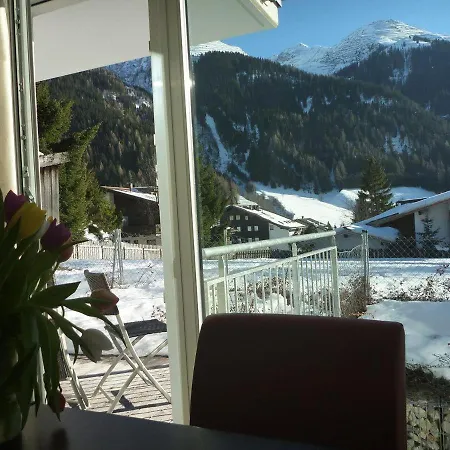 Chalet Schlosskopf Fewo Rendl Sankt Anton am Arlberg Exterior photo